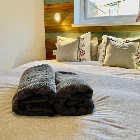 The Corner House - Modern Chesterfield Town Centre Apartments 外观 照片