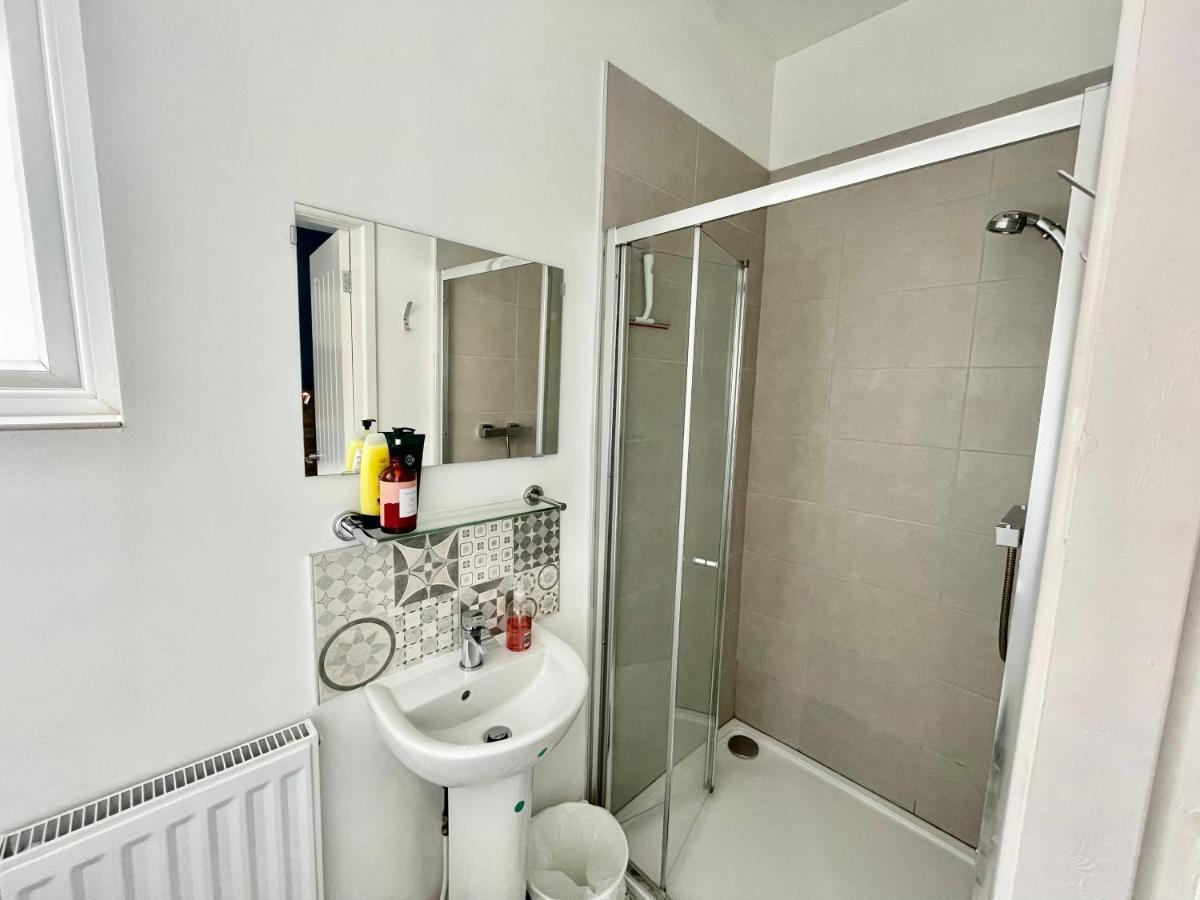 The Corner House - Modern Chesterfield Town Centre Apartments 外观 照片