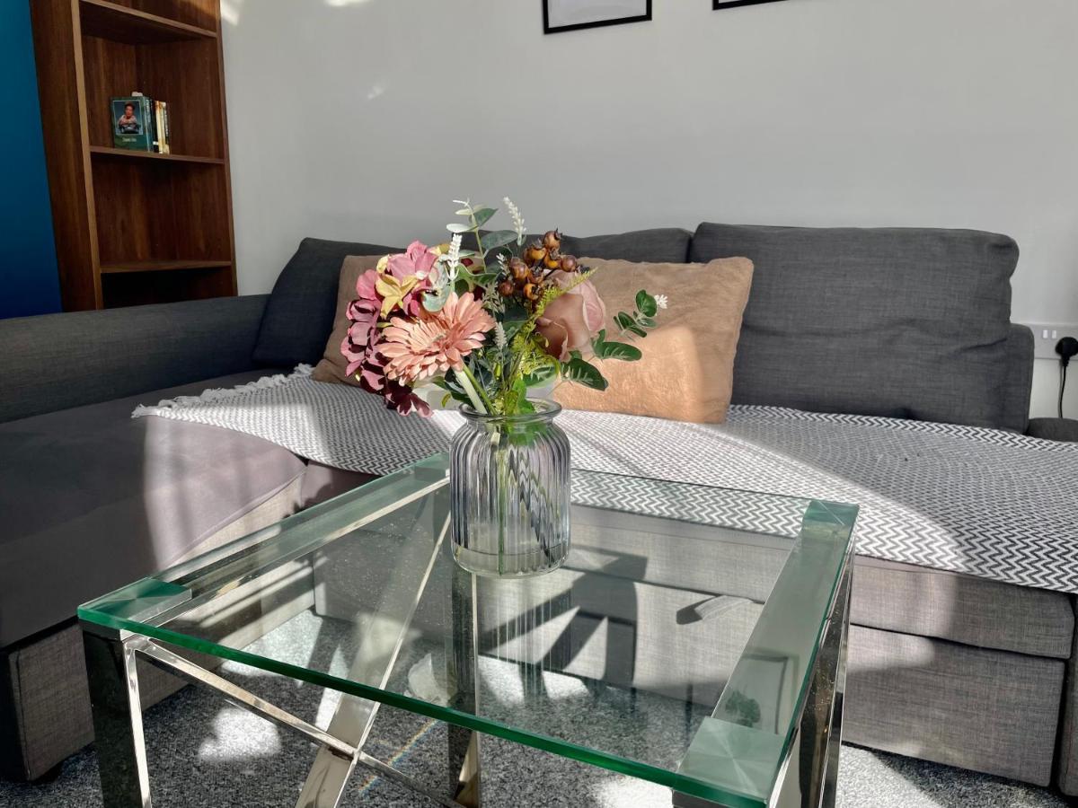 The Corner House - Modern Chesterfield Town Centre Apartments 外观 照片